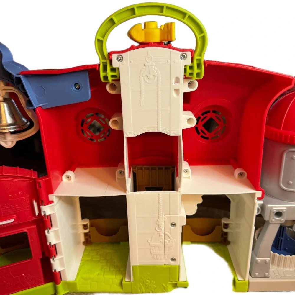 Fisher-Price Little People Animal Friends Farmhouse Barn Tractor Trailer Set